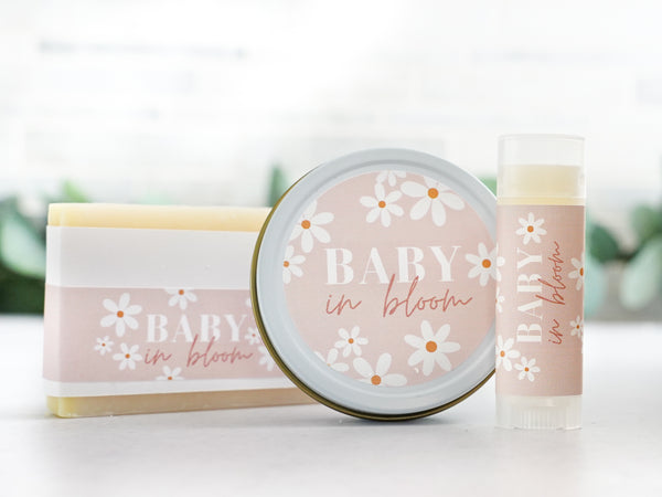 Baby in Bloom - Retro Daisy Baby Shower Favors