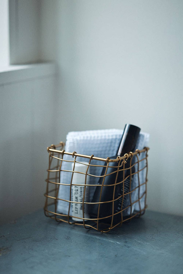 Iron Wire Basket Square