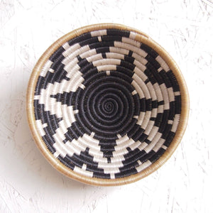 Chwele Handwoven Sisal & Sweetgrass Bowl - Little Flower Soap Cobasketbathroom accessoriesbathroom decorKitchen & Bath Storage
