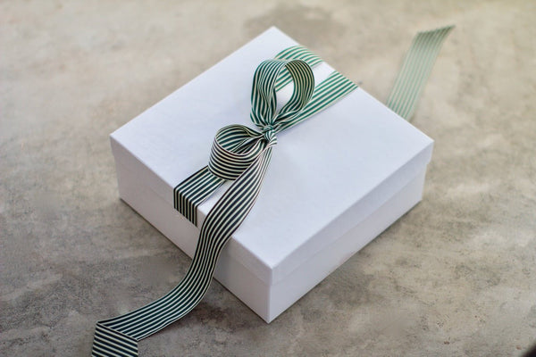 Deluxe Gift Wire Basket - Little Flower Soap Co