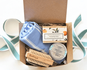 Gardener Gift Set - Plant Lover Gift Idea - Little Flower Soap Cocortinagardener giftgardener giftsSpa Gift Box