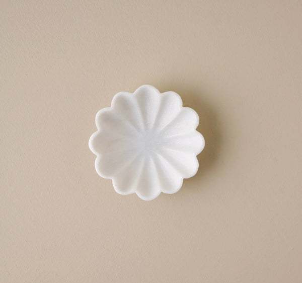 Scalloped Marble Lotus Bowl - Little Flower Soap Coaccent bowlgifthome decorHome Décor