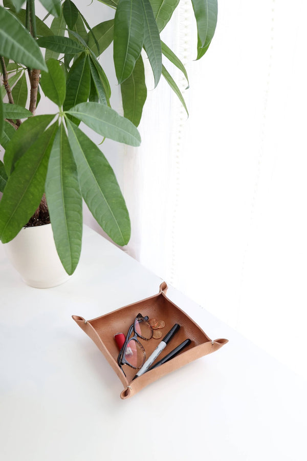 Simple Juniper Valet Tray - Little Flower Soap Co